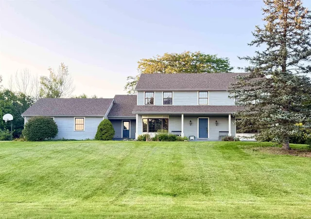 Photo 2 of Manufactured home for sale at 12520 Crabapple Pl, Fort Wayne, IN 46814 | MLS# 202635838 | Listing updated on 2026-09-09