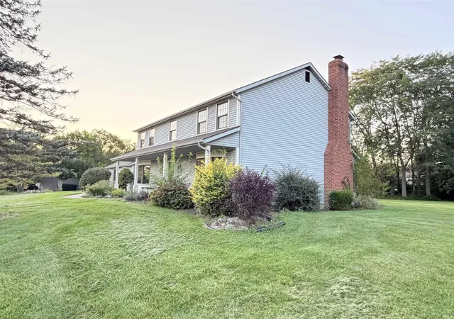 Photo 3 of Manufactured home for sale at 12520 Crabapple Pl, Fort Wayne, IN 46814 | MLS# 202635838 | Listing updated on 2026-09-09