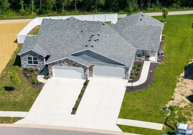 Photo 3 of Condo for sale at 1105 Marshall Way, North Manchester, IN 46962 | MLS# 202635853 | Listing updated on 2026-08-31