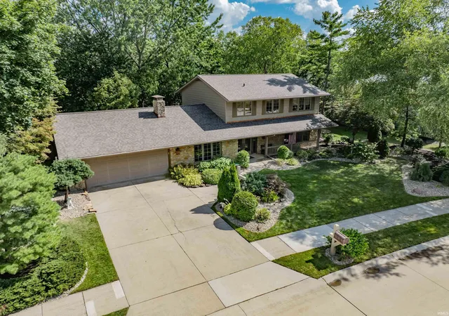 Photo 2 of Manufactured home for sale at 10524 Brandywine Dr, Fort Wayne, IN 46845 | MLS# 202635855 | Listing updated on 2026-09-22