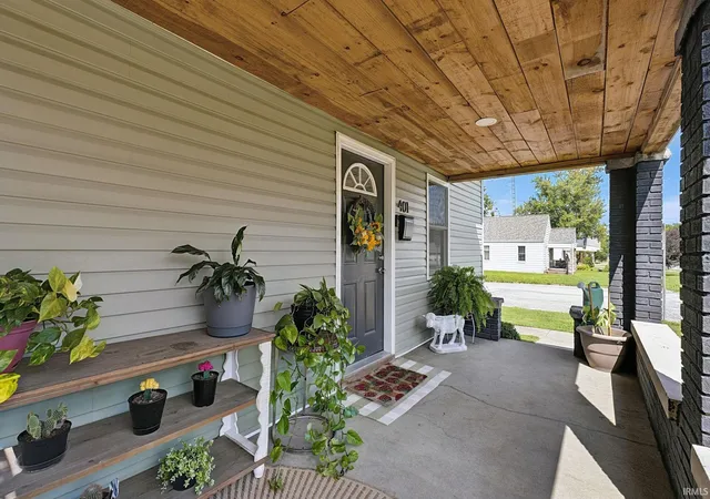 Photo 4 of Manufactured home for sale at 401 W Grissom Ave, Mitchell, IN 47446 | MLS# 202635861 | Listing updated on 2026-08-31