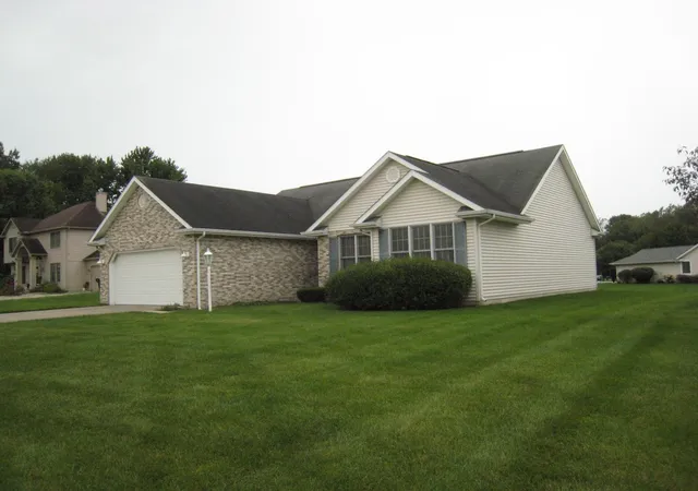 Photo 1 of Sale Pending at 51955 Courtland Dr, South Bend, IN 46637 | MLS# 202635887 | Listing updated on 2026-09-02