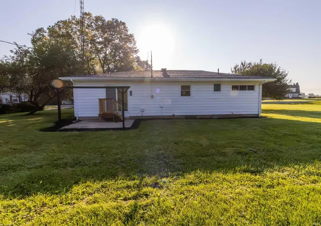 Photo 3 of Manufactured home for sale at 3310 N Rangeline Rd, Huntington, IN 46750 | MLS# 202635889 | Listing updated on 2026-09-28
