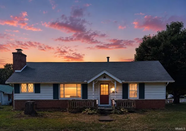 Photo 1 of Manufactured home for sale at 220 12th Street, Bloomfield, IN 47424 | MLS# 202635892 | Listing updated on 2026-09-09