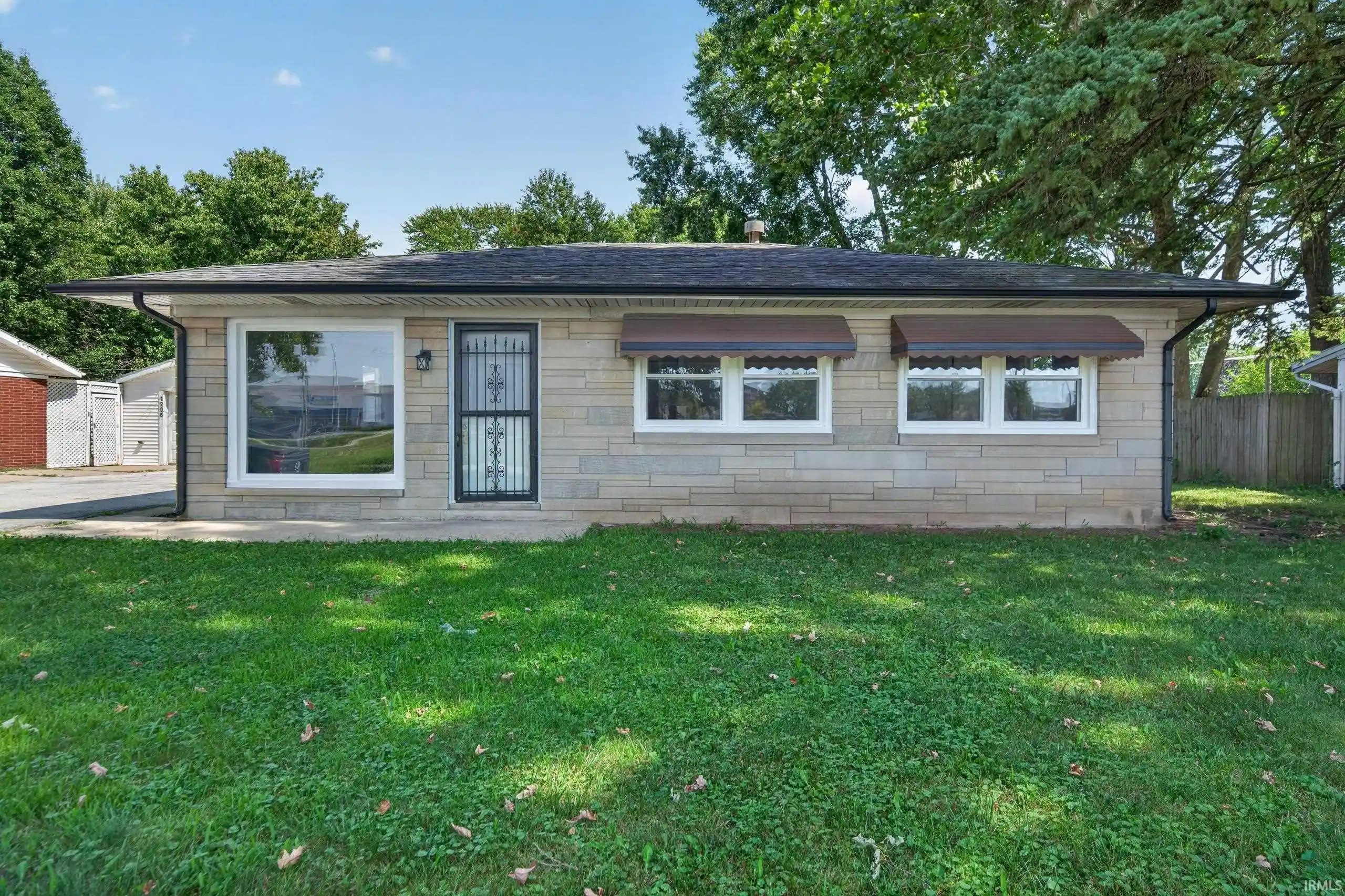 Photo 1 of Manufactured home for sale at 1212 Imperial Dr, Kokomo, IN 46902 | MLS# 202636214 | Listing updated on 2026-10-15