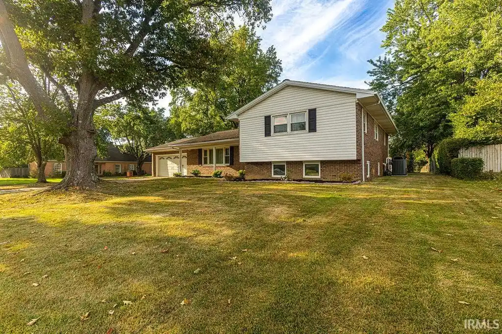 Photo 1 of Manufactured home for sale at 3700 Herndon Dr, Evansville, IN 47715 | MLS# 202637288 | Listing updated on 2026-10-25