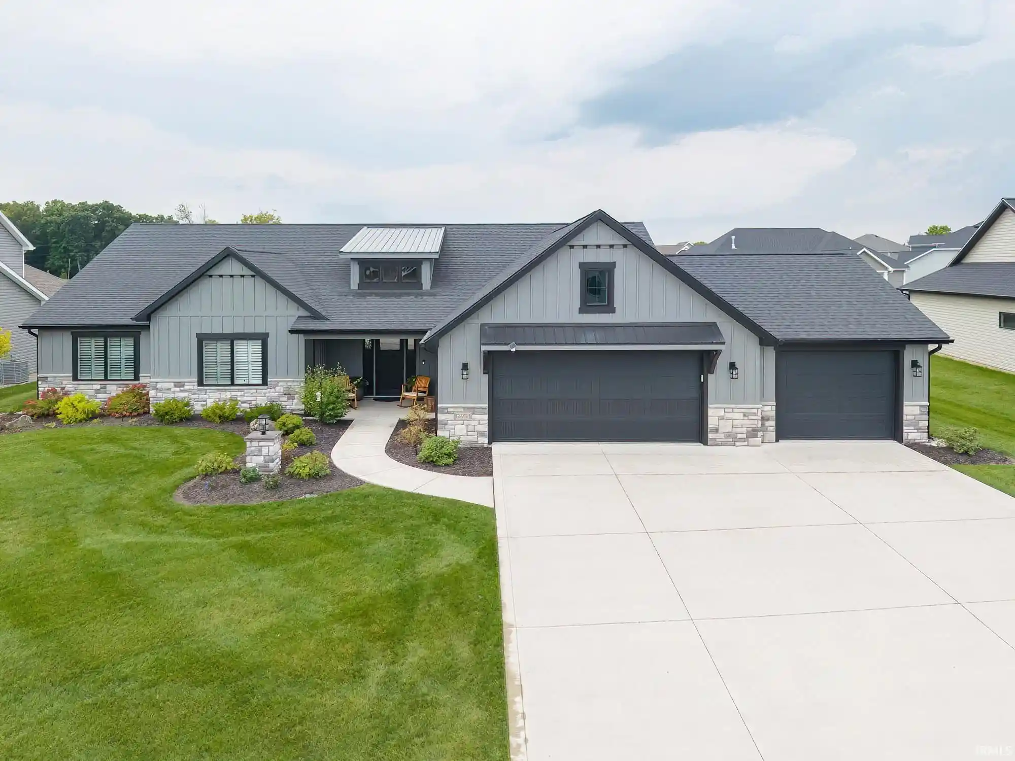Photo 1 of Manufactured home for sale at 12953 Passerine Blvd, Fort Wayne, IN 46845 | MLS# 202640389 | Listing updated on 2026-10-29