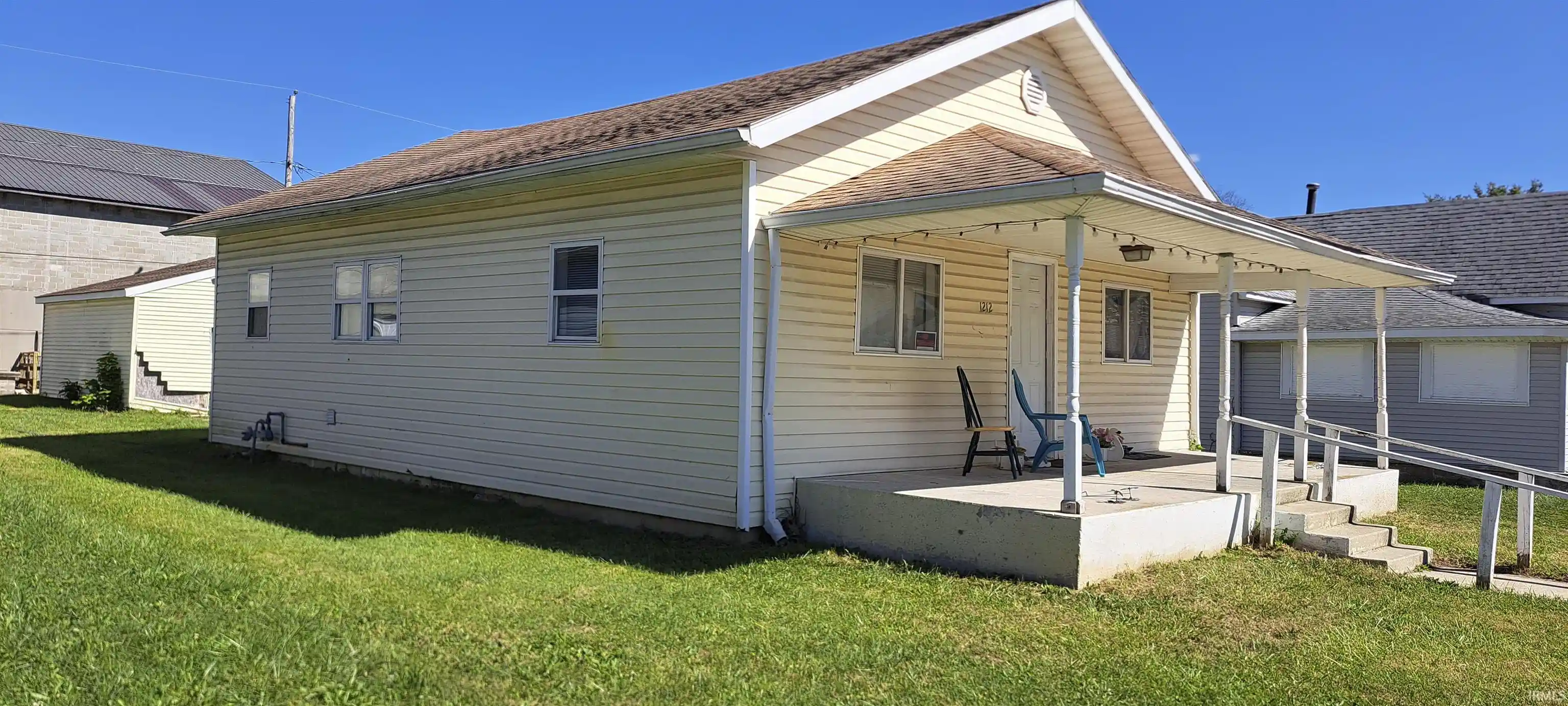 Manufactured home for sale at 1212 E 5th Street, Muncie, IN 47302 | MLS# 202641321
