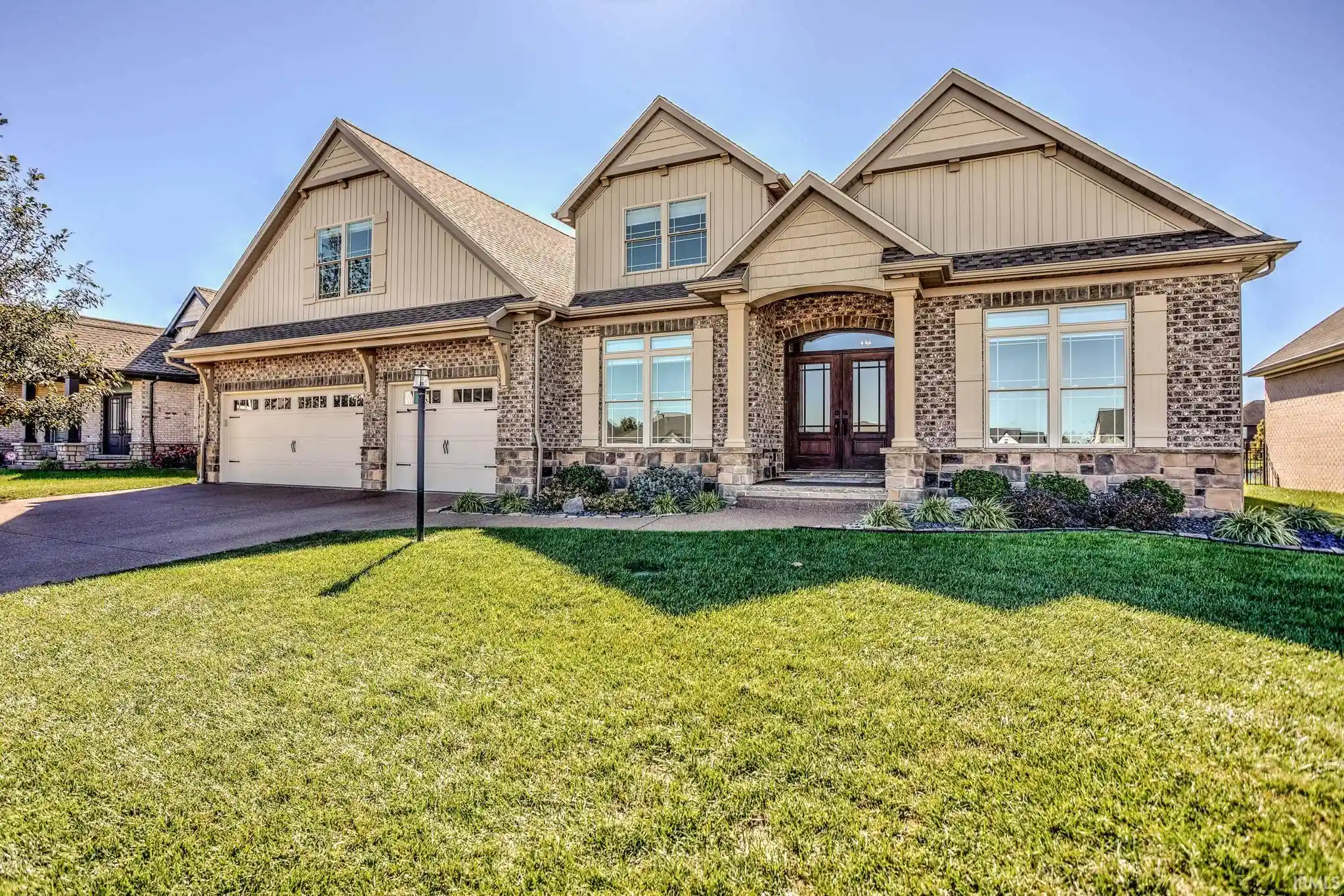 Single family home for sale at 8633 Crenshaw Dr, Newburgh, IN 47630 | MLS# 202641587