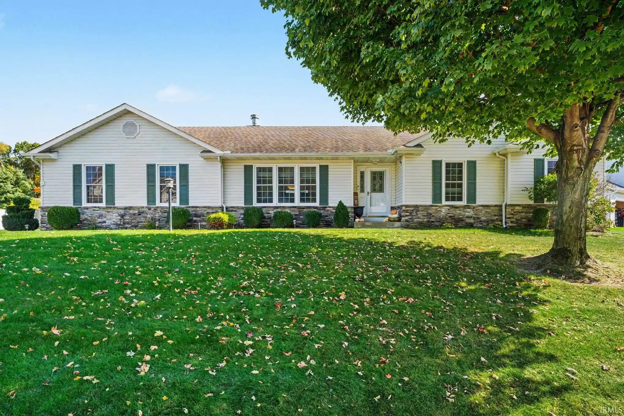 Photo 1 of Manufactured home for sale at 52110 Evard Dr, Granger, IN 46530 | MLS# 202642811 | Listing updated on 2026-10-27