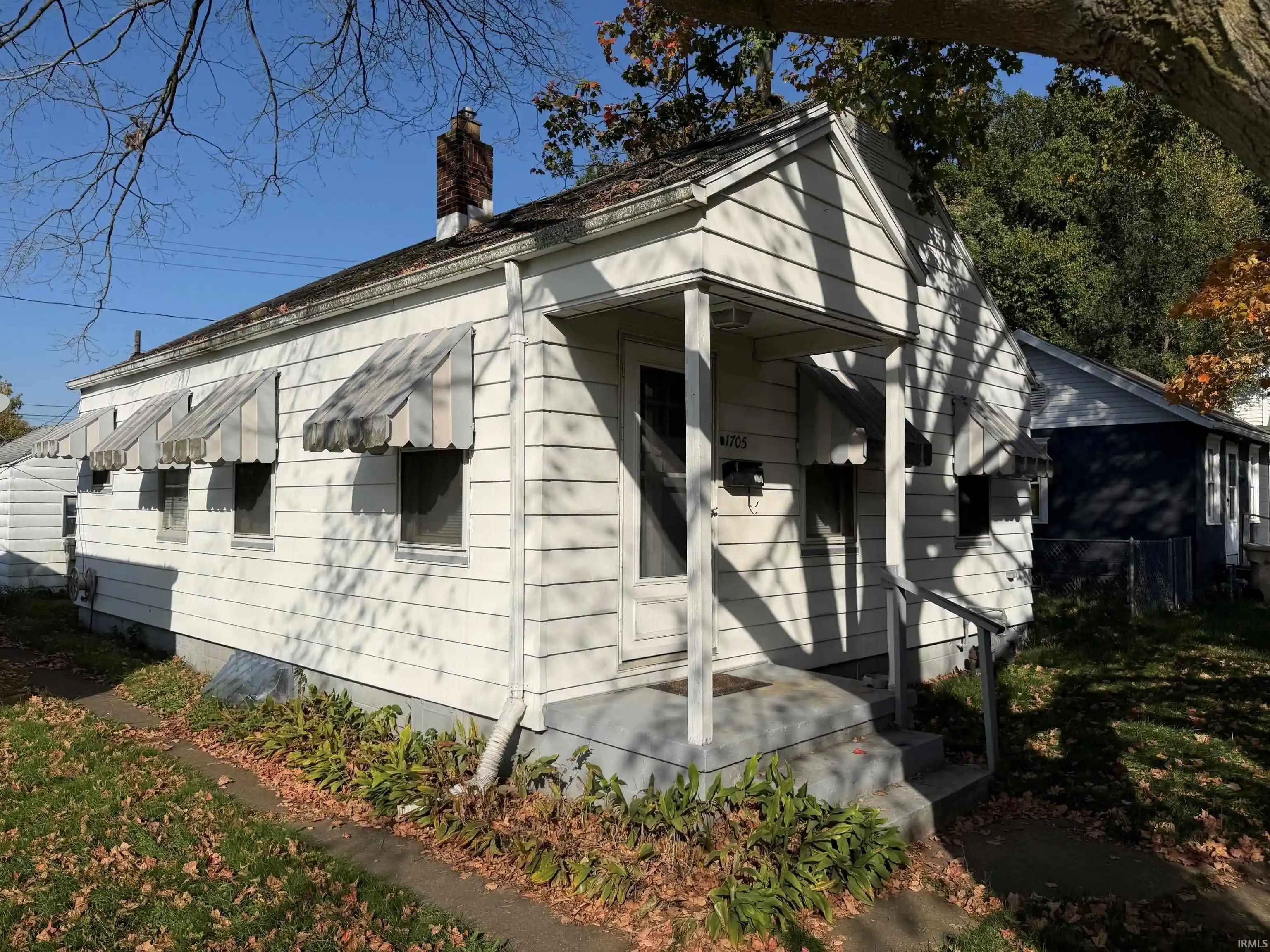 Manufactured home for sale at 1705 E Bowman St, South Bend, IN 46613 | MLS# 202642818