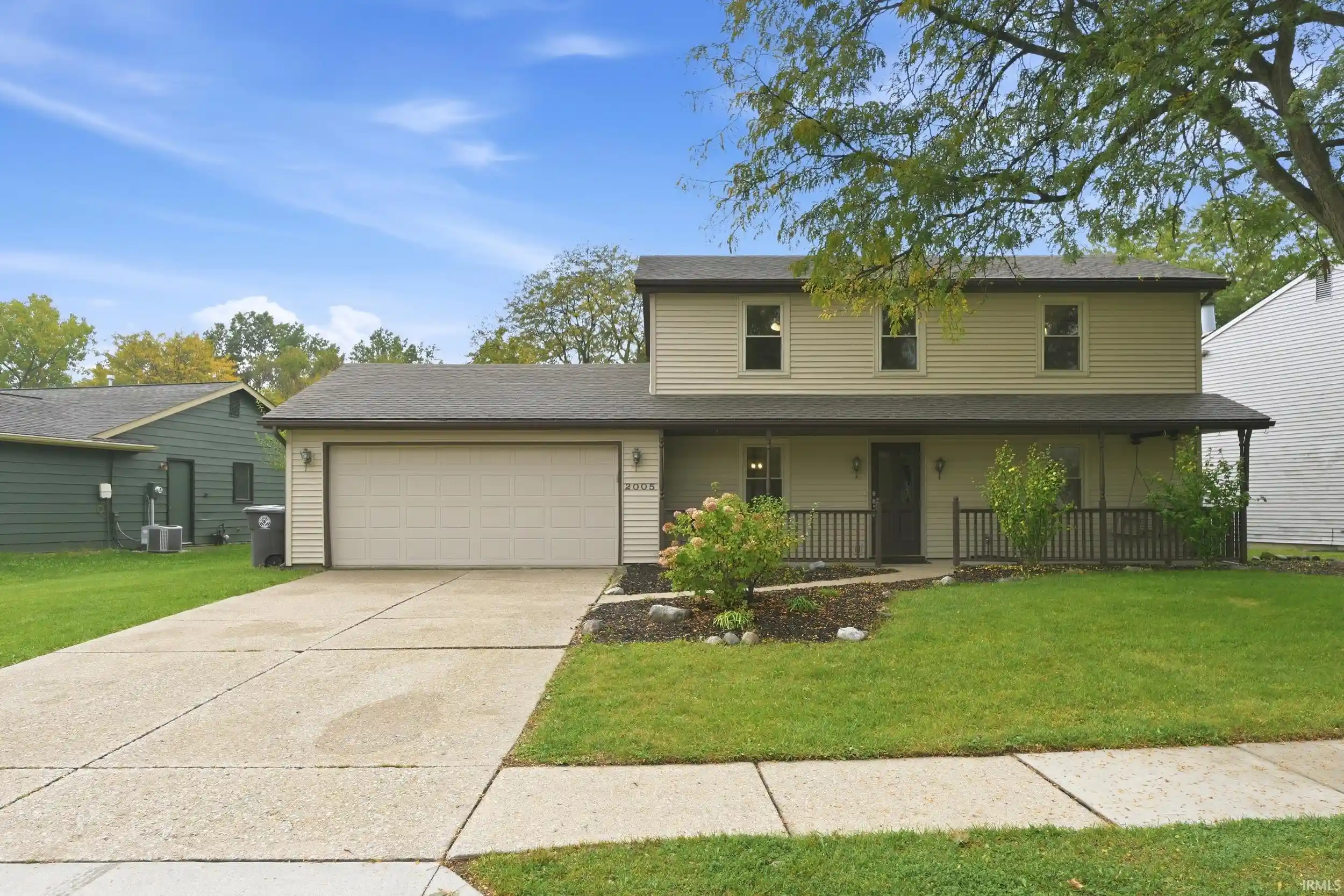 Manufactured home for sale at 2005 Foxboro Dr, Fort Wayne, IN 46818 | MLS# 202642857