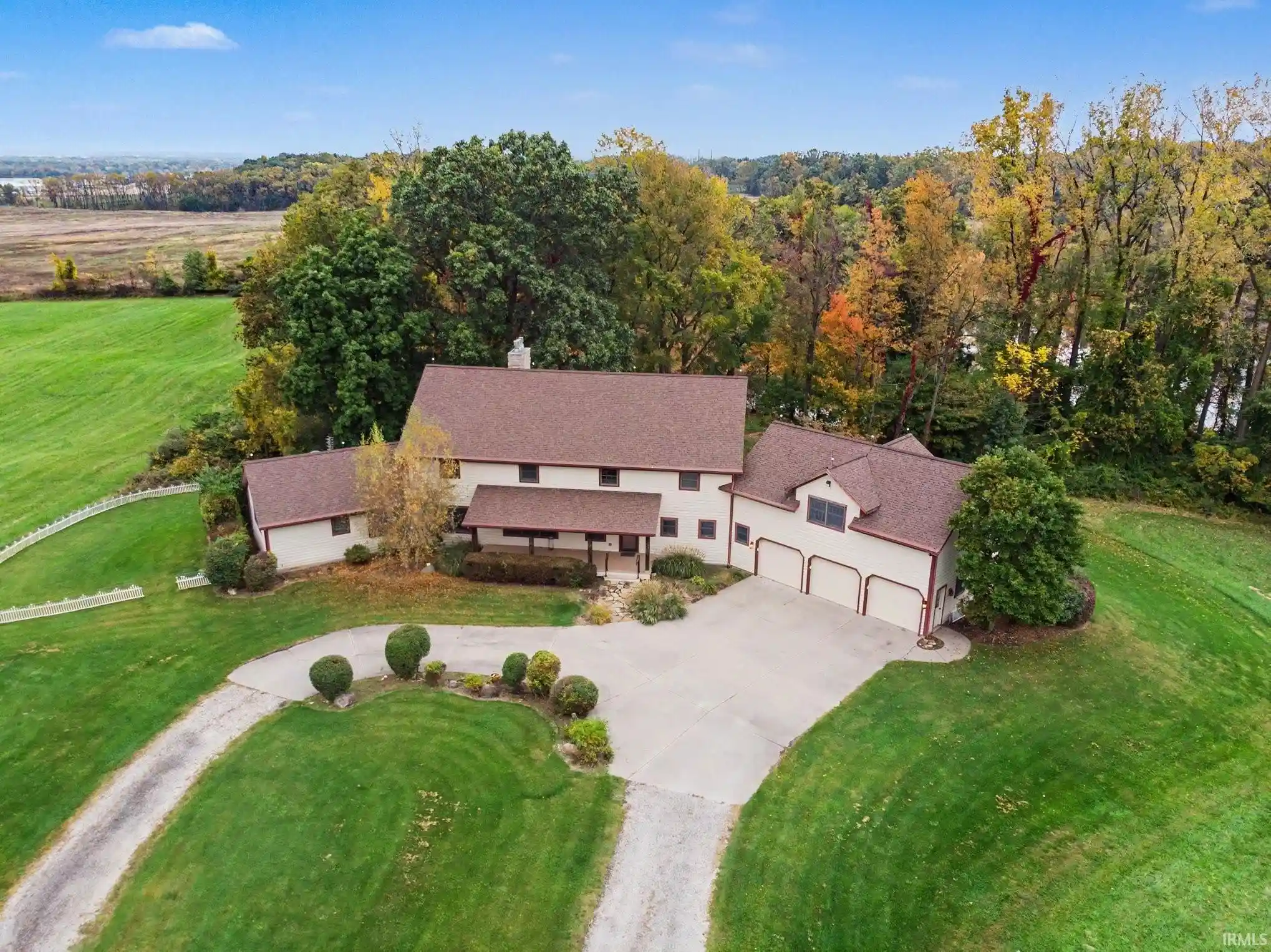 Manufactured home for sale at 17901 County Rd 112, Bristol, IN 46507 | MLS# 202642910