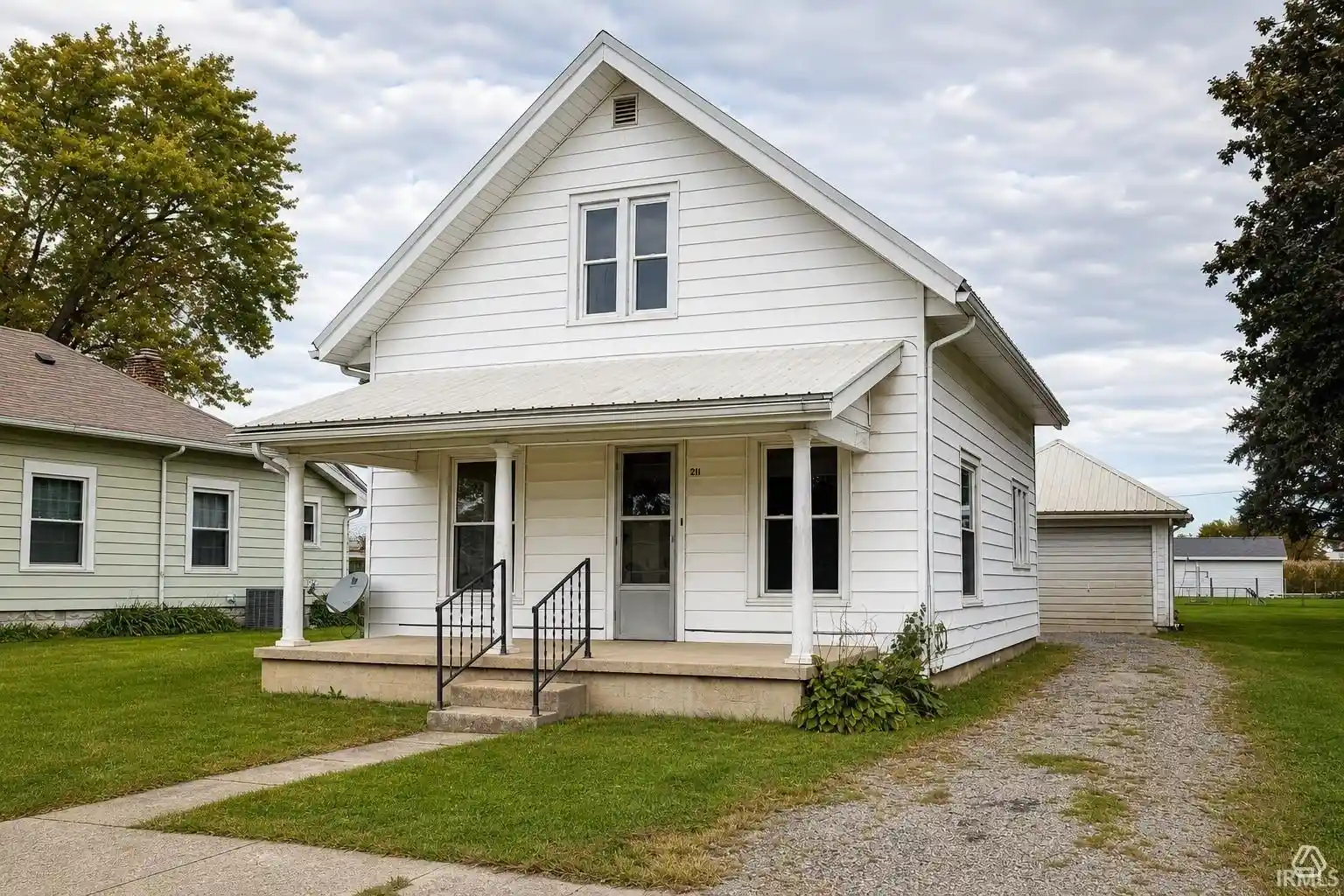 Photo 1 of Single family home for sale at 211 W North St, Royal Center, IN 46978 | MLS# 202642911 | Listing updated on 2026-10-21