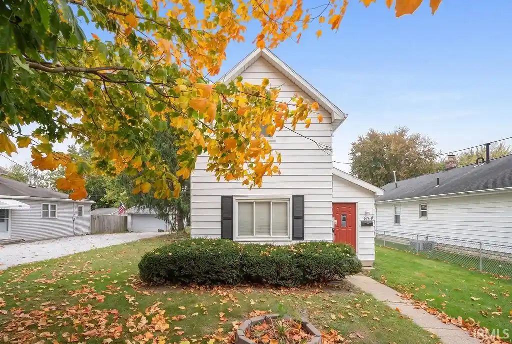 Single family home for sale at 628 W Woodland Ave, Kokomo, IN 46902 | MLS# 202642939