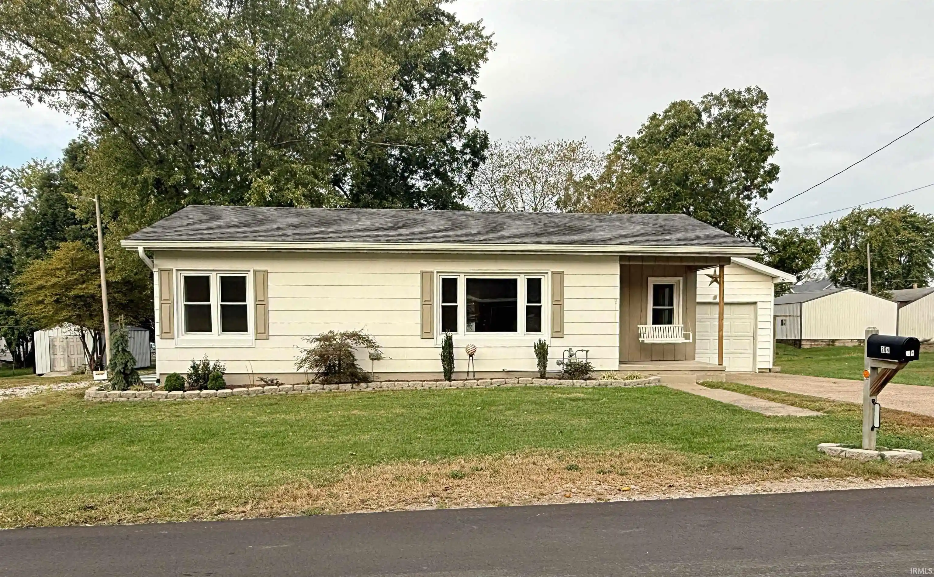 Photo 1 of Manufactured home for sale at 204 Poplar St, Loogootee, IN 47553 | MLS# 202642940 | Listing updated on 2026-10-20
