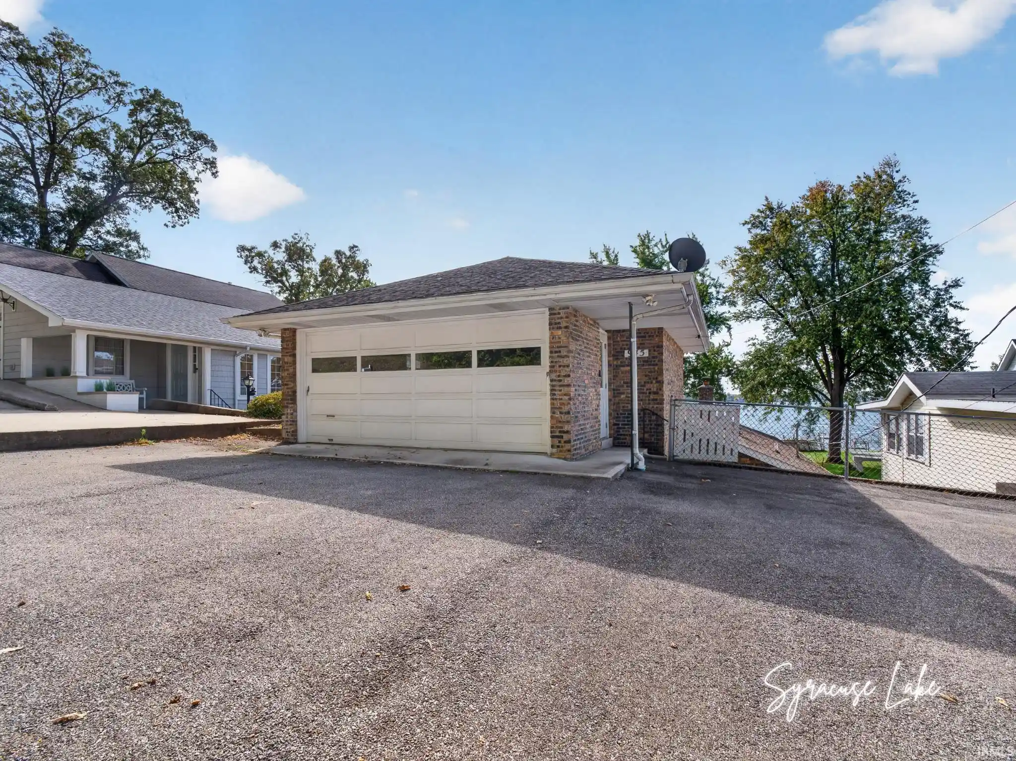 Photo 1 of Manufactured home for sale at 945 E Northshore Dr, Syracuse, IN 46567 | MLS# 202642945 | Listing updated on 2026-10-29