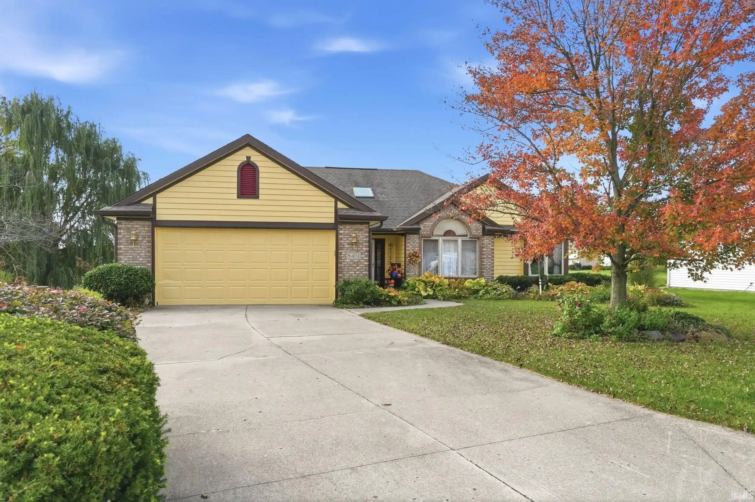 Photo 1 of Manufactured home for sale at 8401 Pember Brk Dr, Fort Wayne, IN 46804 | MLS# 202642952 | Listing updated on 2026-10-30
