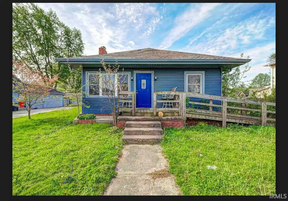 Manufactured home for sale at 115 W Perrin St, Mulberry, IN 46058 | MLS# 202642969
