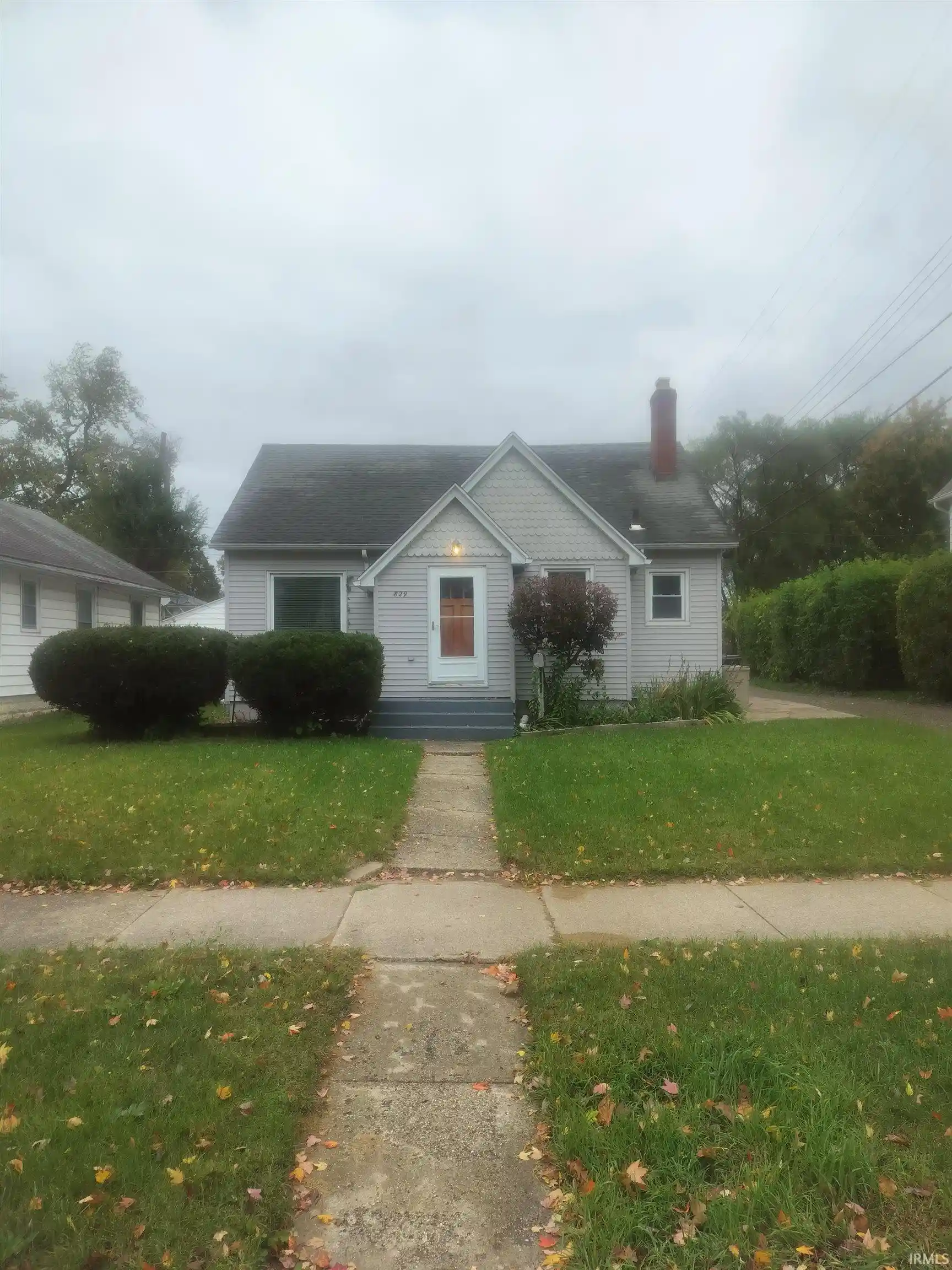 Photo 1 of Single family home for sale at 829 E Eckman St, South Bend, IN 46614 | MLS# 202642998 | Listing updated on 2026-10-27