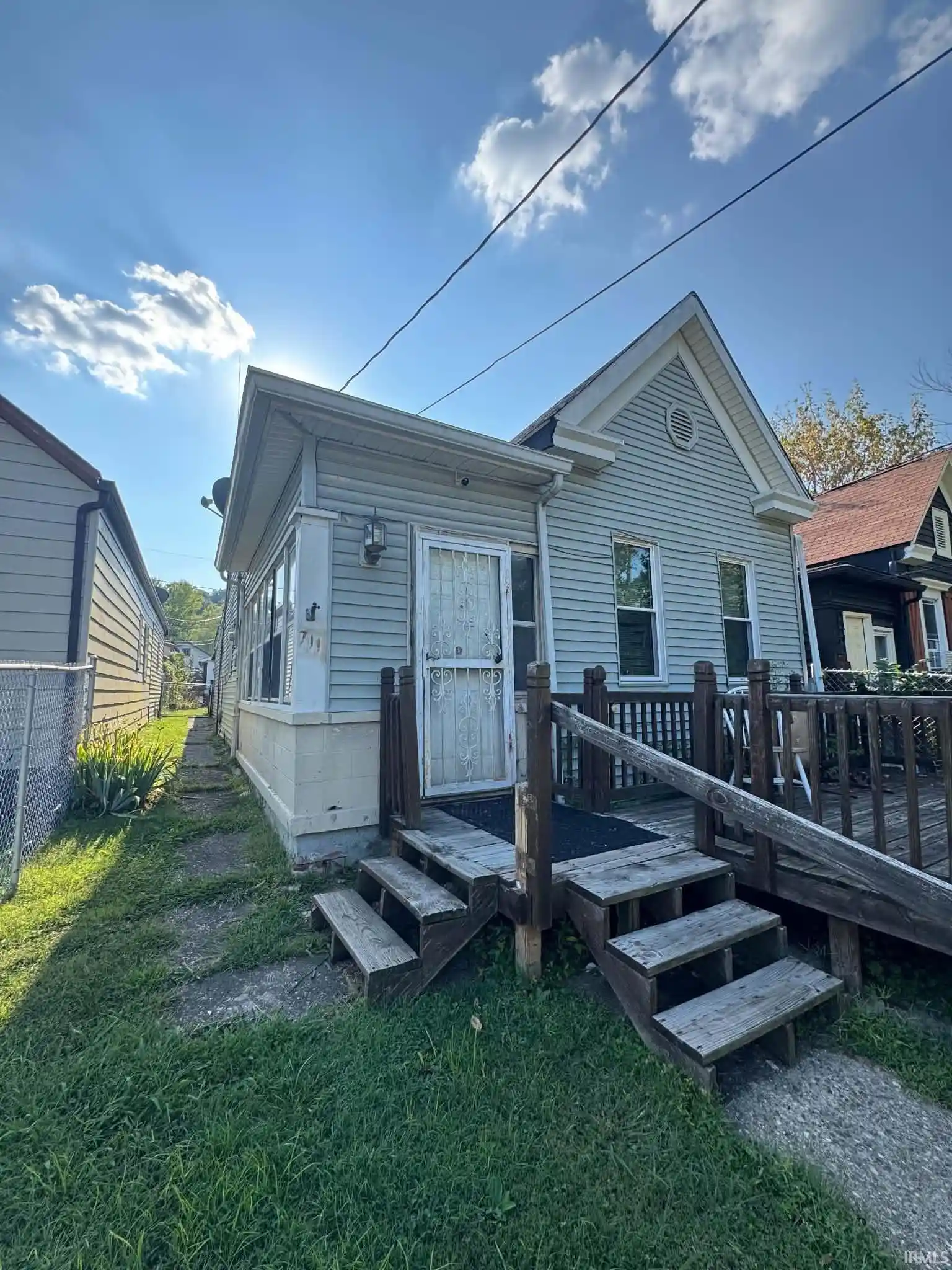 Photo 1 of Manufactured home for sale at 711 W 7th Street, New Albany, IN 47150 | MLS# 202643025 | Listing updated on 2026-10-16