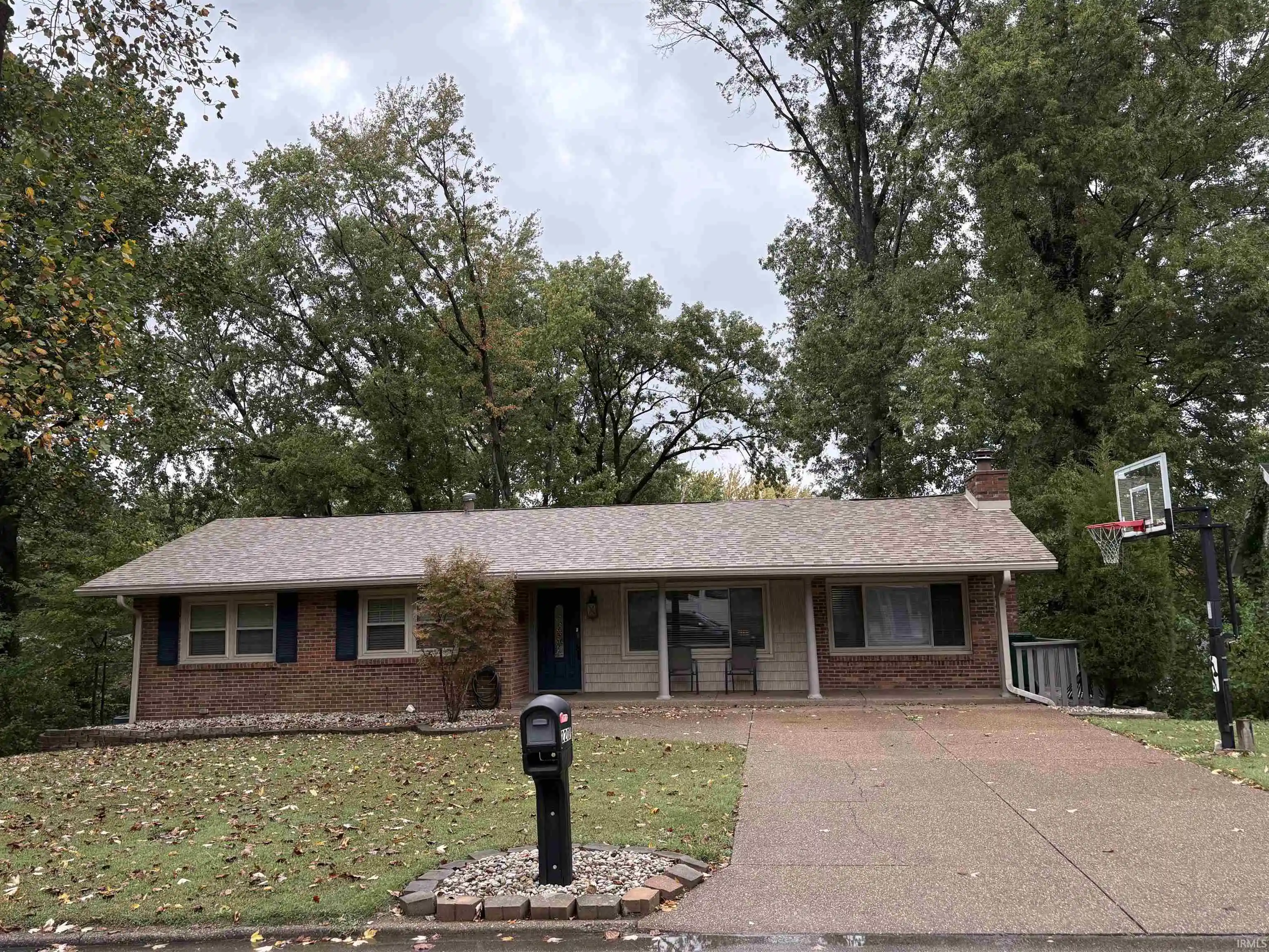 Photo 1 of Manufactured home for sale at 2208 Heritage Ave, Evansville, IN 47711 | MLS# 202643074 | Listing updated on 2026-10-24