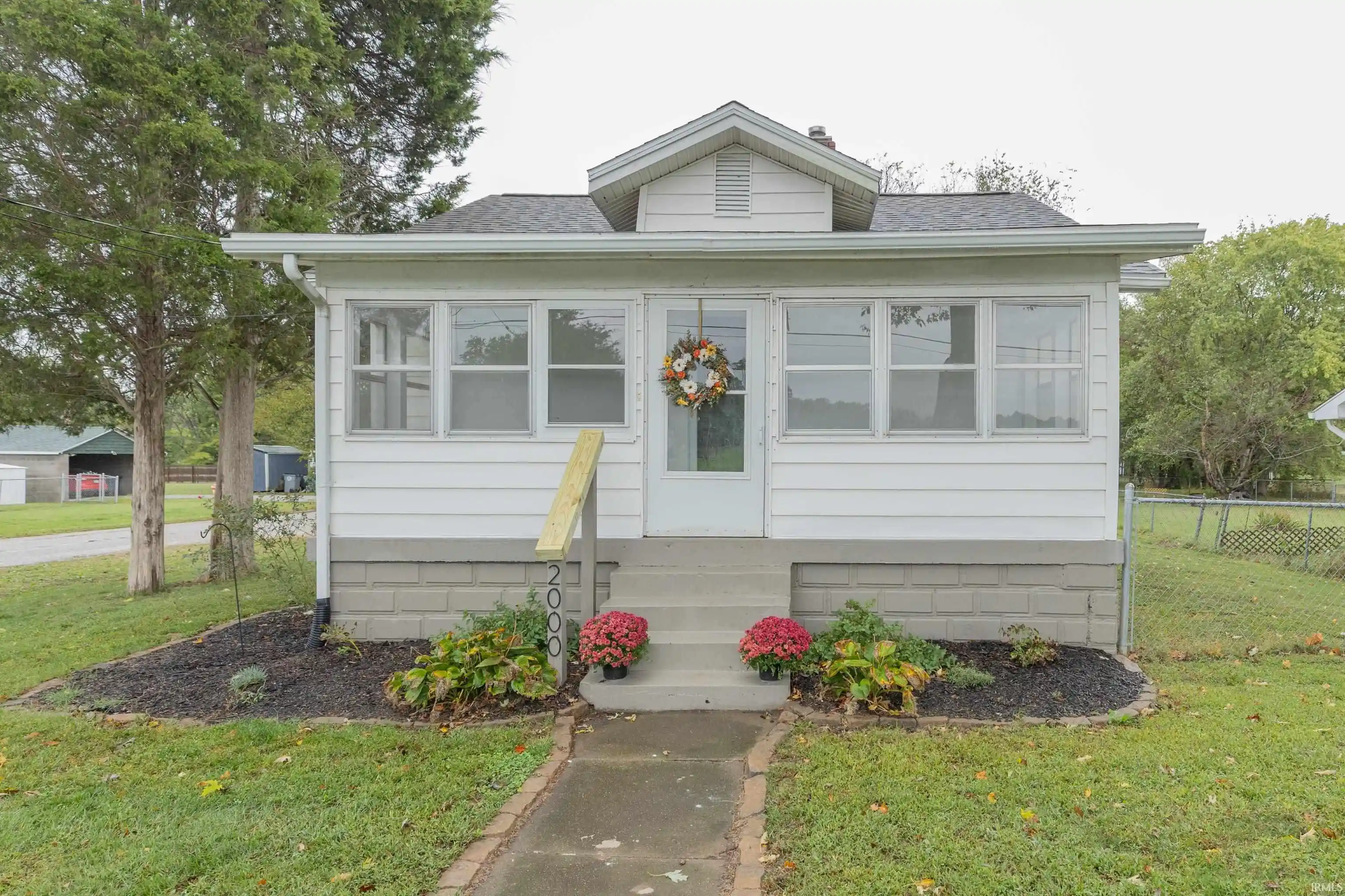Photo 1 of Sale Pending at 2000 S Red Bank Rd, Evansville, IN 47712 | MLS# 202643097 | Listing updated on 2026-10-25