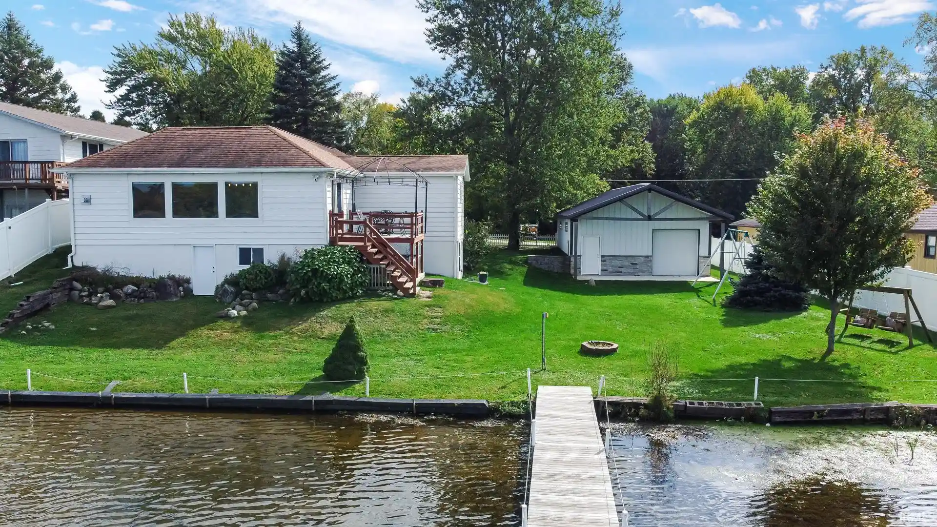 Manufactured home for sale at 130 Lakeside Dr, Walkerton, IN 46574 | MLS# 202643129