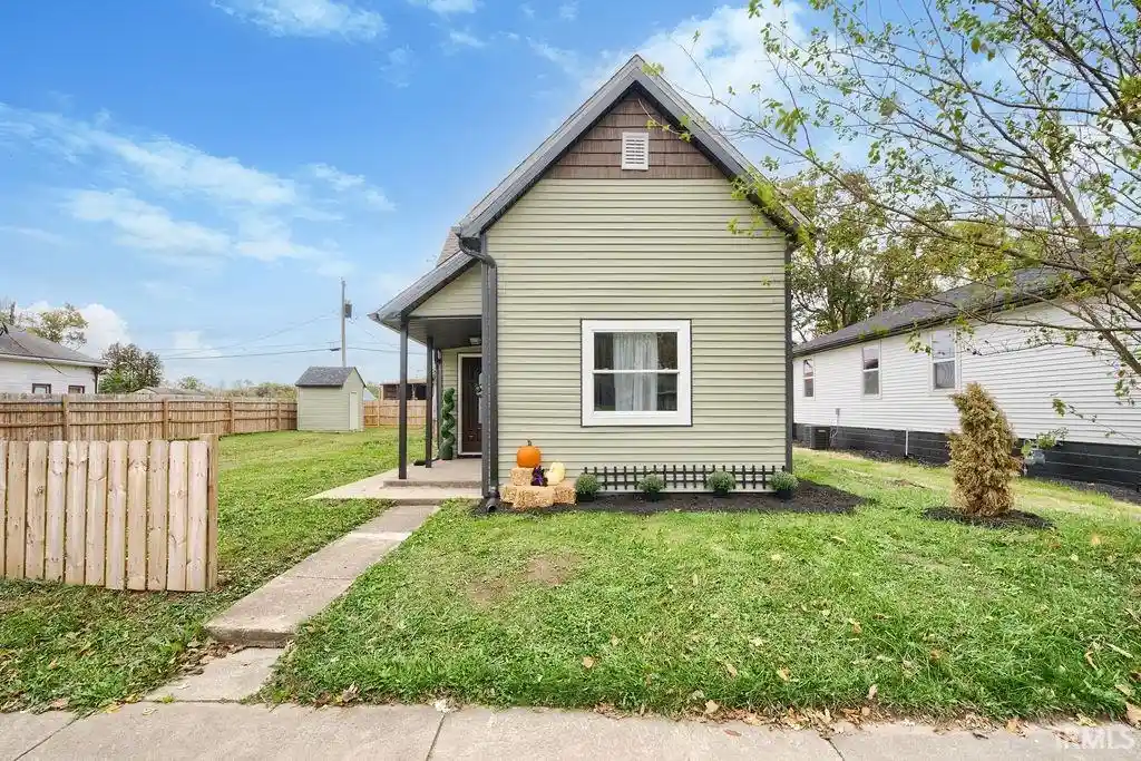 Photo 1 of Manufactured home for sale at 805 E Superior St, Kokomo, IN 46901 | MLS# 202643231 | Listing updated on 2026-10-19