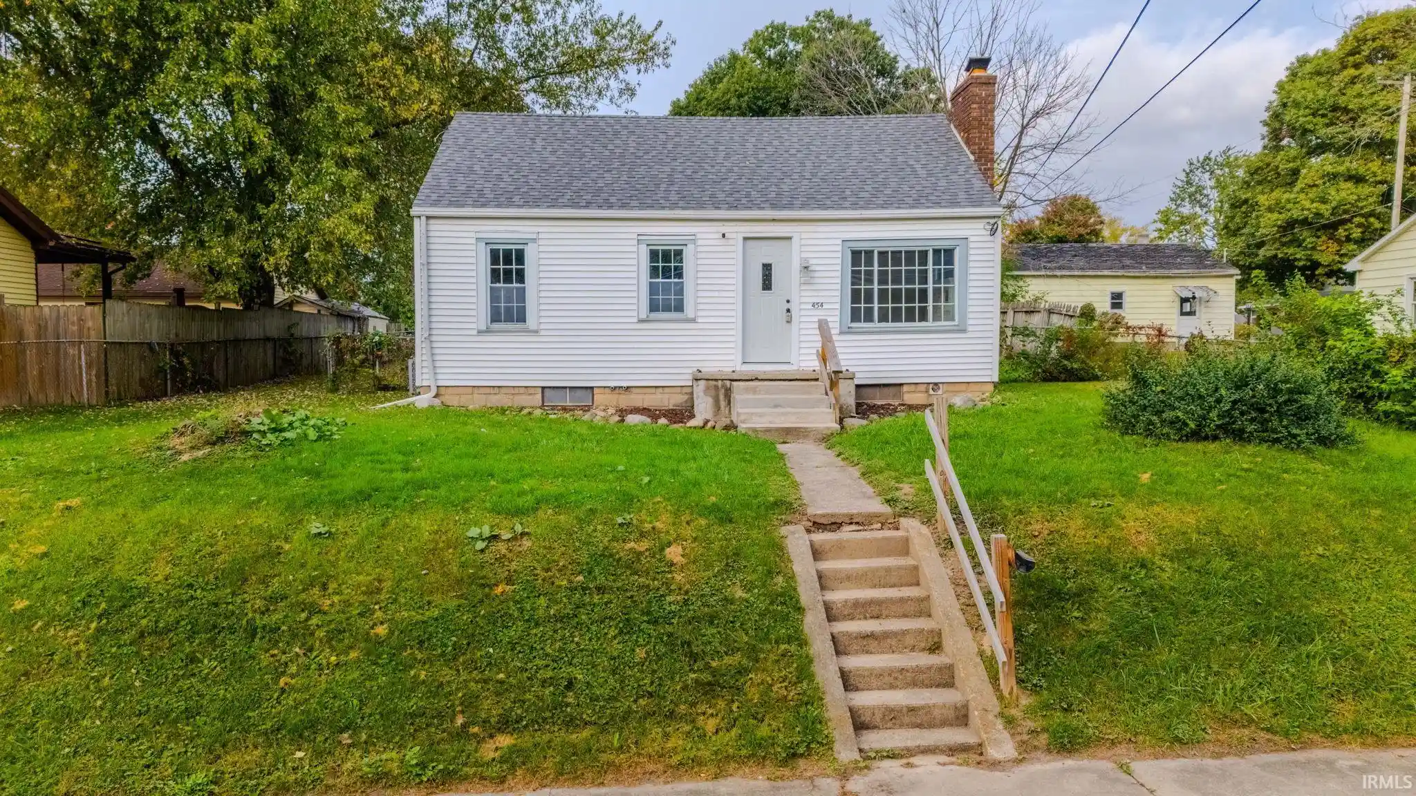 Single family home for sale at 454 Congress St, Wabash, IN 46992 | MLS# 202643233