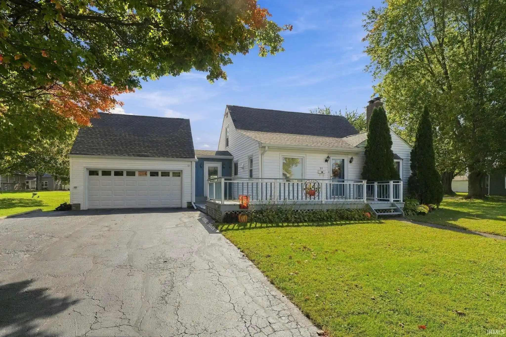 Single family home for sale at 711 Himes St, Huntington, IN 46750 | MLS# 202643266