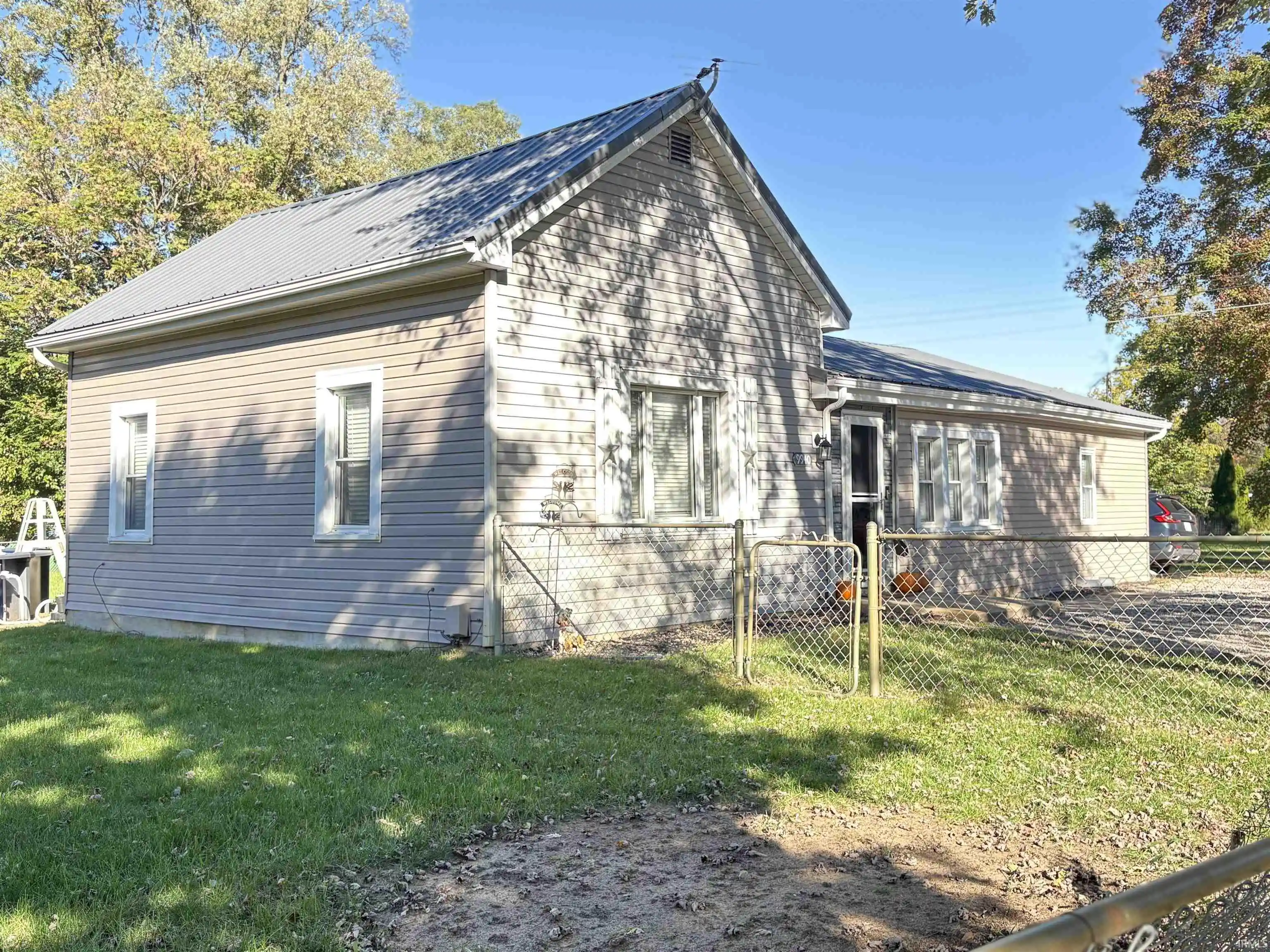Photo 1 of Manufactured home for sale at 9940 Greenwood St, Grovertown, IN 46531 | MLS# 202643315 | Listing updated on 2026-10-21