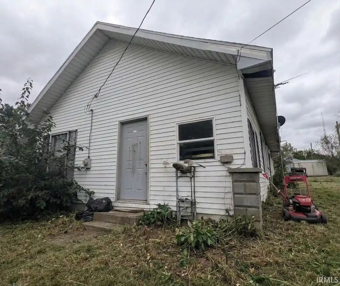Photo 1 of Sale Pending at 403 E Wood St, Francisco, IN 47649 | MLS# 202643371 | Listing updated on 2026-10-20