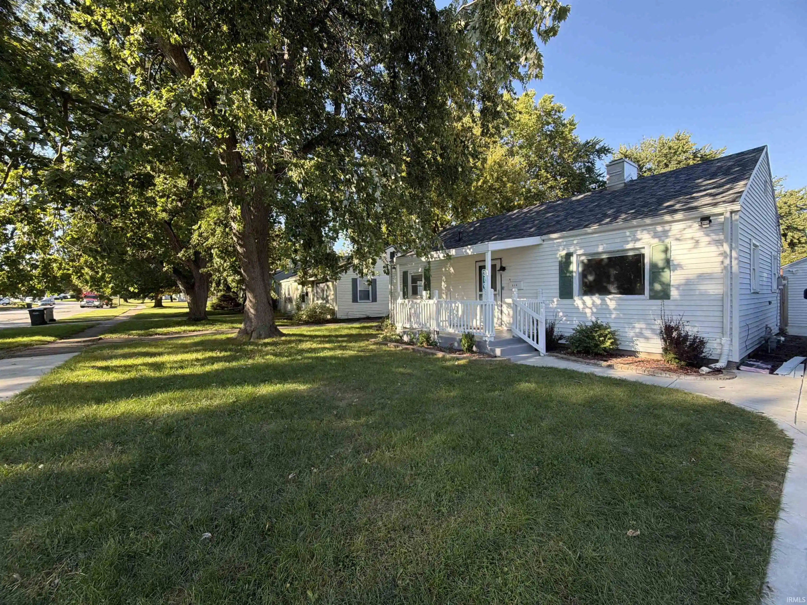 Manufactured home for sale at 319 E Chippewa Ave, South Bend, IN 46614-2618 | MLS# 202643510