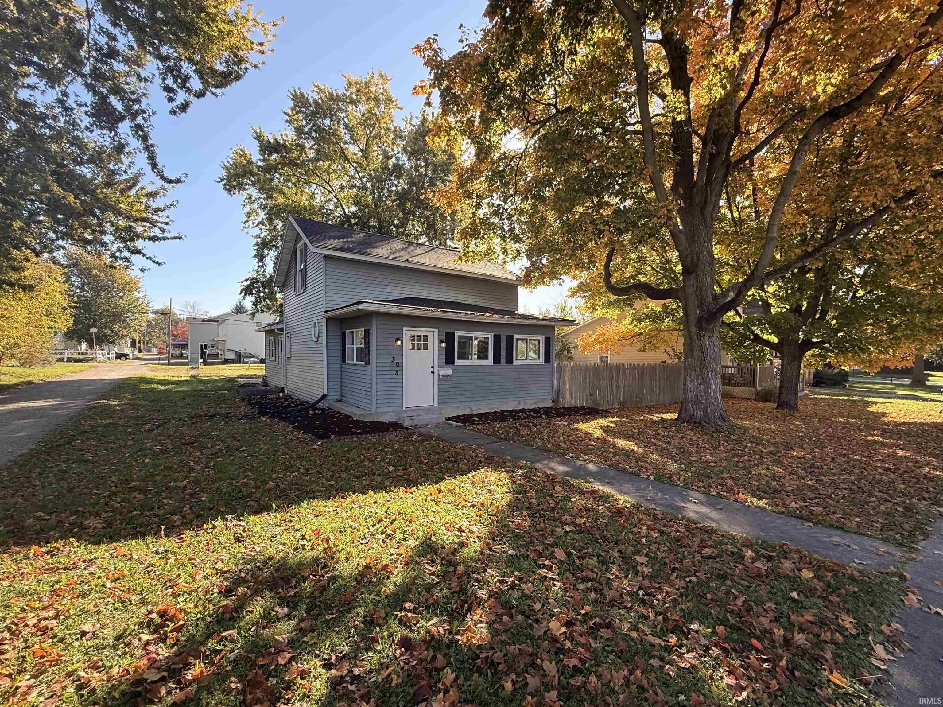Photo 1 of Single family home for sale at 308 N Walnut St, Columbia City, IN 46725 | MLS# 202643532 | Listing updated on 2026-10-26