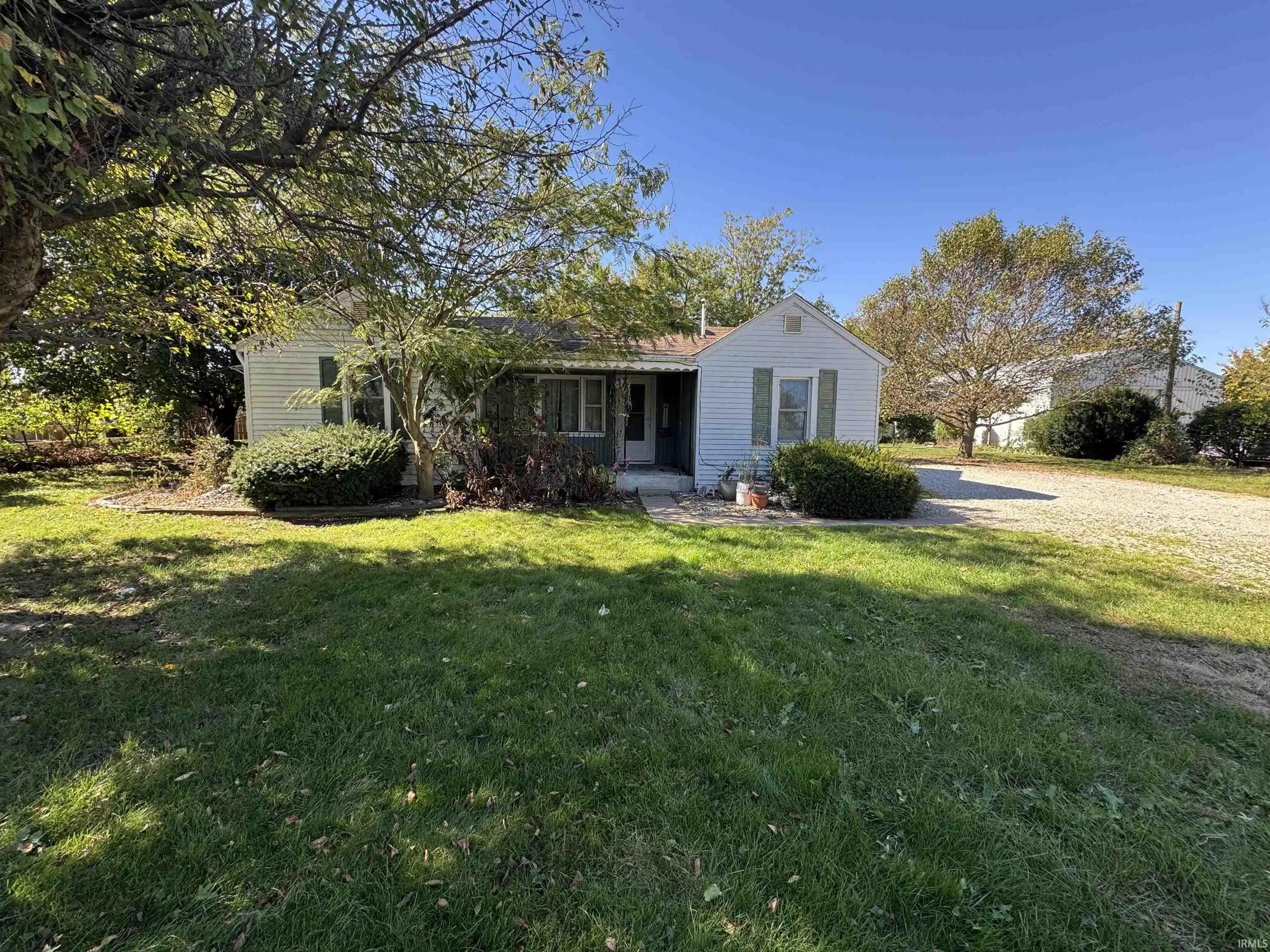 Manufactured home for sale at 1129 Lewis St, Kokomo, IN 46902 | MLS# 202643578