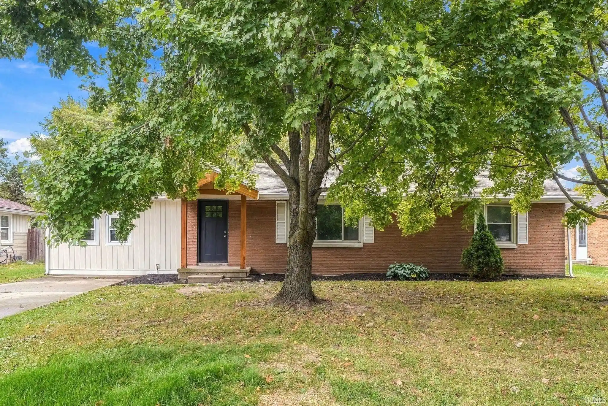 Manufactured home for sale at 3318 N Virginia Ave, Muncie, IN 47304 | MLS# 202643602