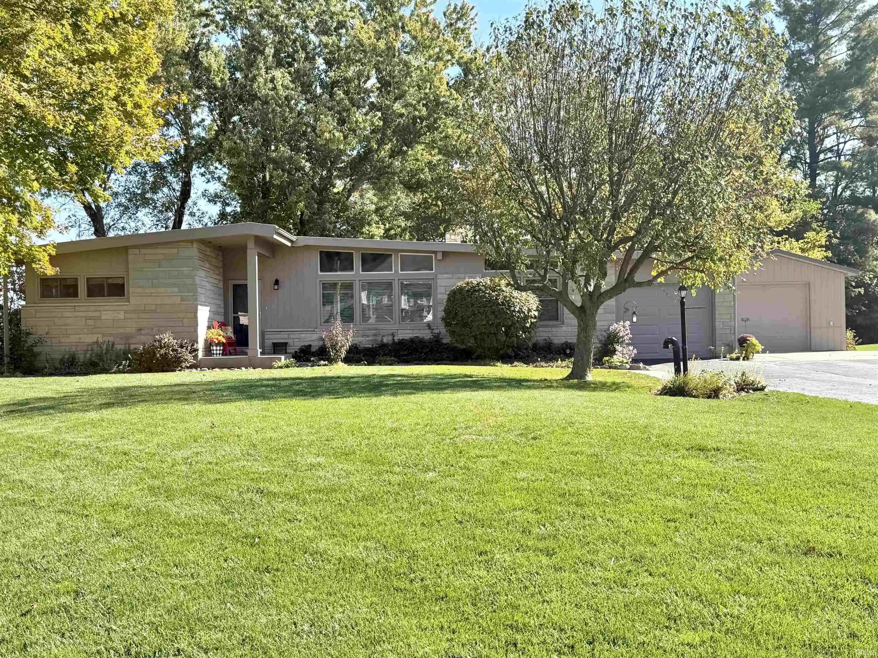 Manufactured home for sale at 2239 S Hillcrest Dr, Peru, IN 46970 | MLS# 202643672
