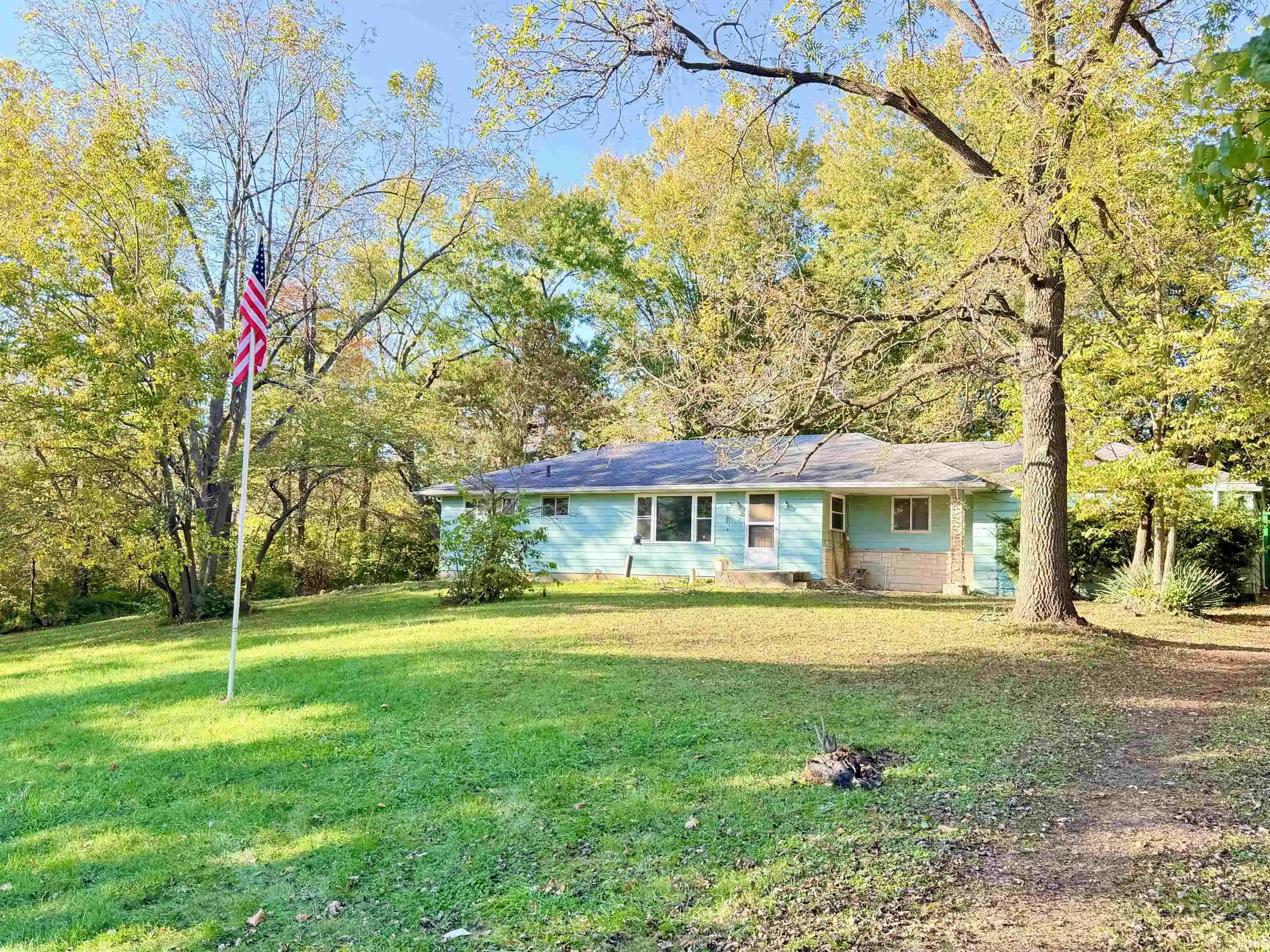Manufactured home for sale at 4815 Maples Rd, Fort Wayne, IN 46816 | MLS# 202643709