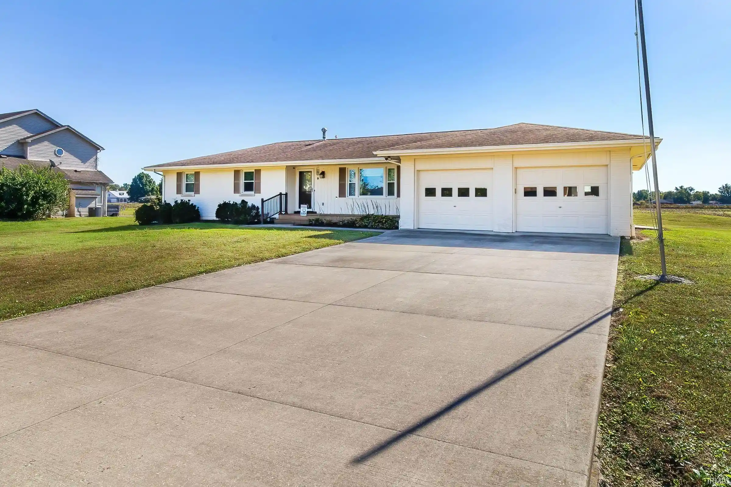 Photo 1 of Manufactured home for sale at 6109 Fitzgerald Rd, Evansville, IN 47715 | MLS# 202643714 | Listing updated on 2026-10-22