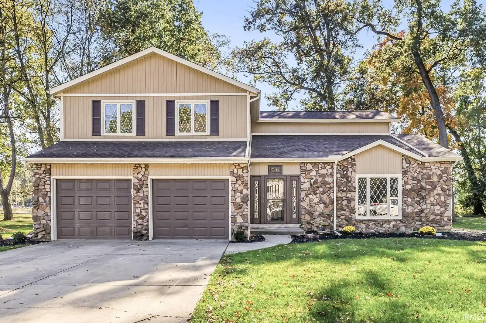 Manufactured home for sale at 16066 Baywood Ln, Granger, IN 46530 | MLS# 202643756