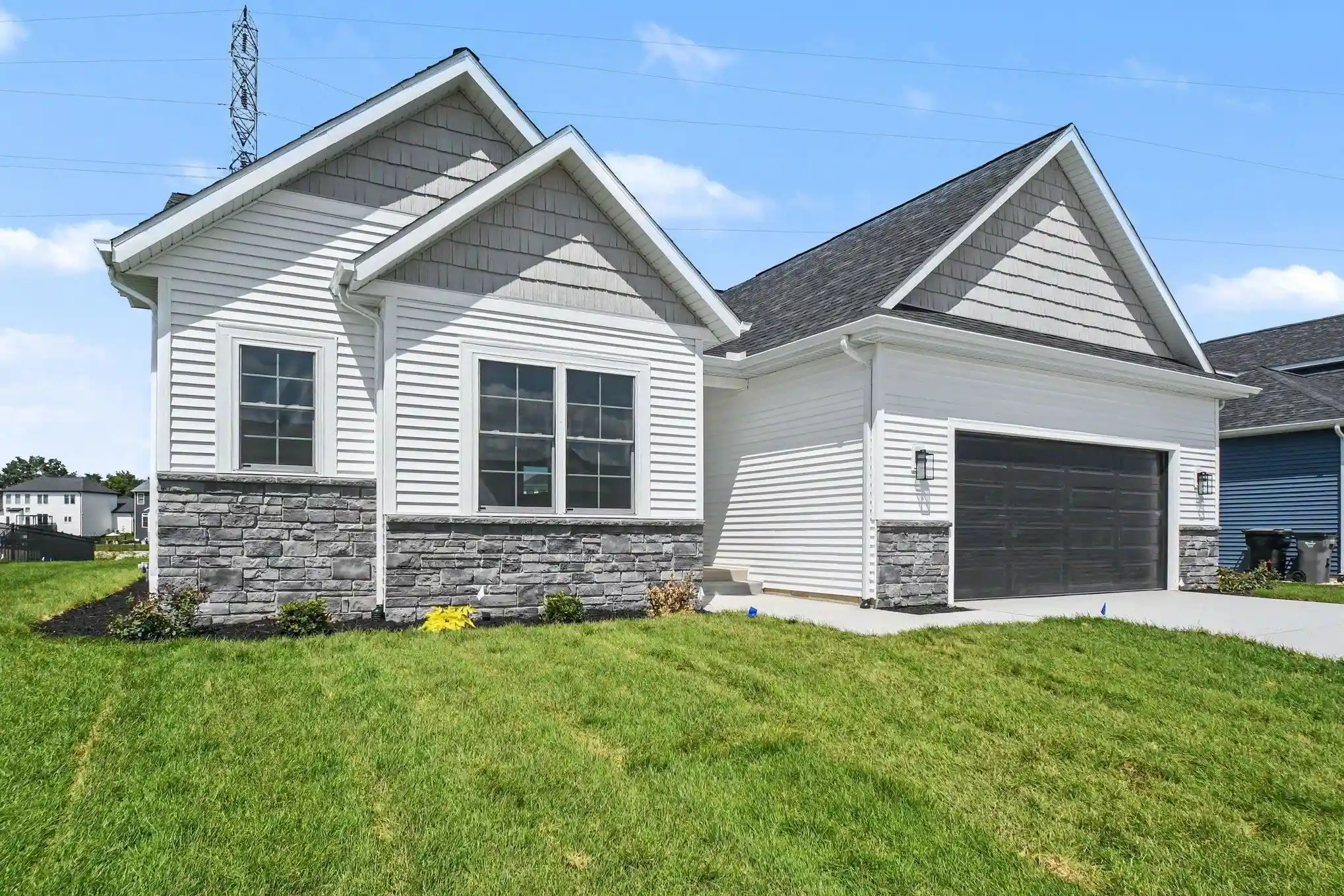 Photo 1 of Manufactured home for sale at 11377 Albany Ridge Dr, Osceola, IN 46561 | MLS# 202643864 | Listing updated on 2026-10-29