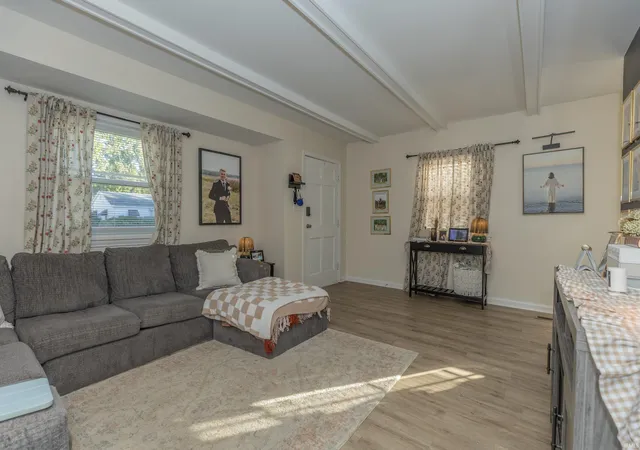 Photo 1 of Sale Pending at 1811 Conlin Ave, Evansville, IN 47714 | MLS# 202644087 | Listing updated on 2026-10-29