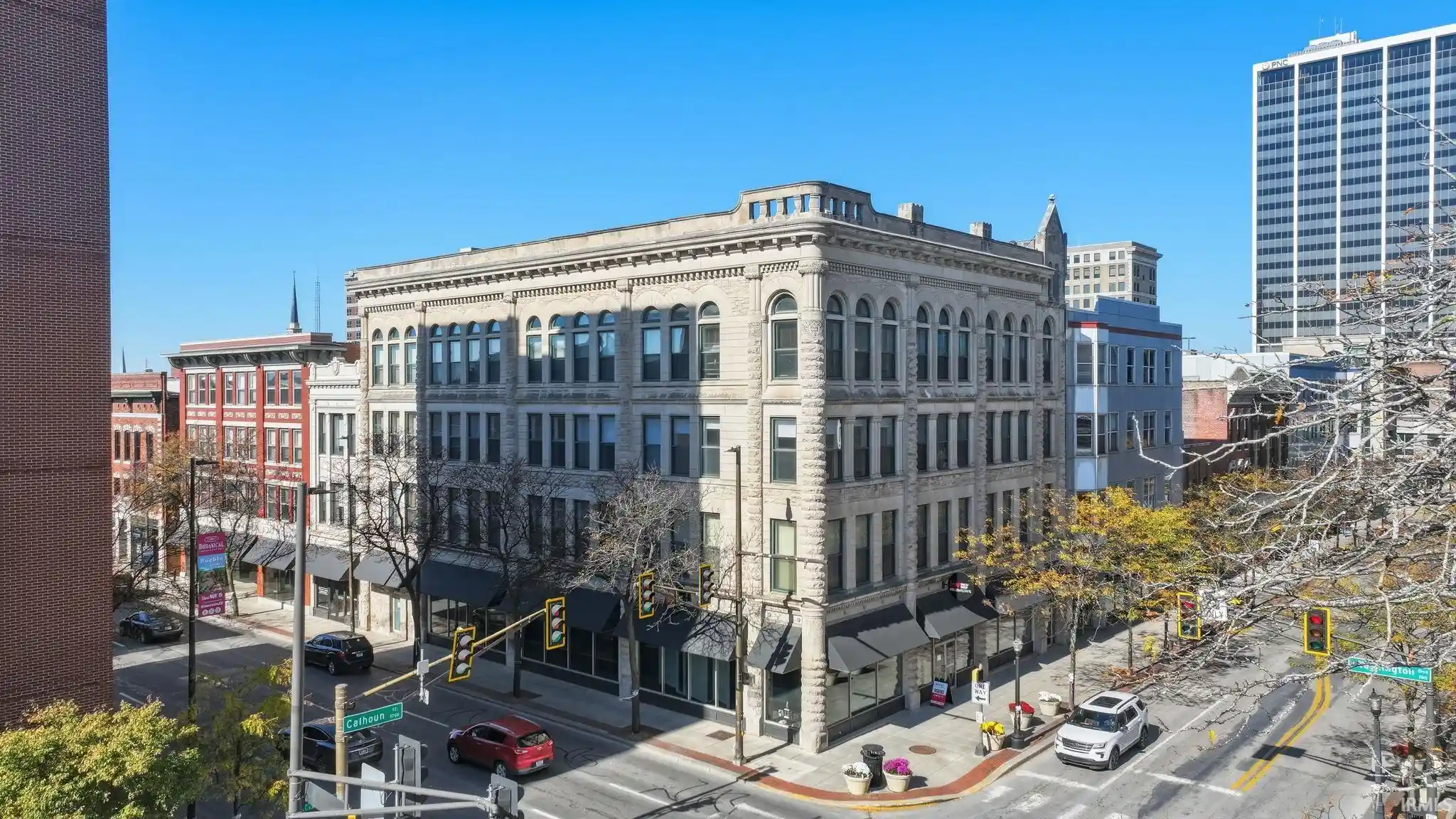 Photo 1 of Condo for sale at 112 W Washington Blvd #435, Fort Wayne, IN 46802 | MLS# 202644117 | Listing updated on 2026-10-27