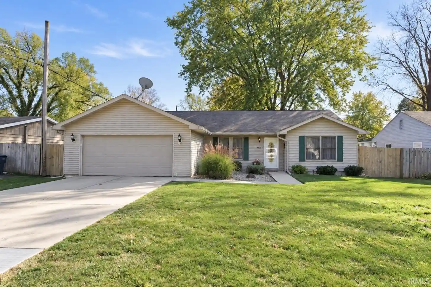 Manufactured home for sale at 3621 W Peachtree Ln, Muncie, IN 47304 | MLS# 202644127