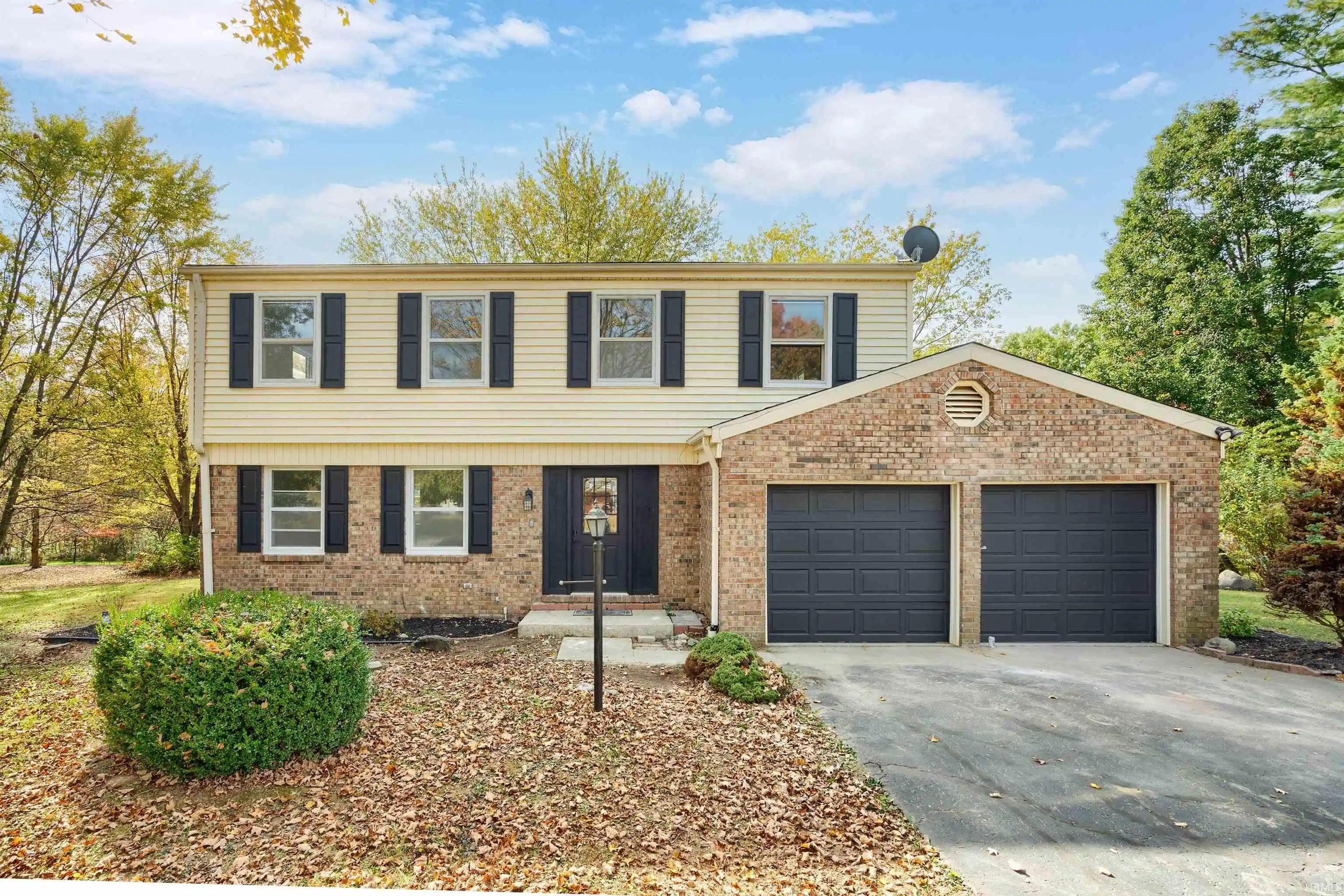 Photo 1 of Sale Pending at 6207 Woodcliff Ct, Kokomo, IN 46901 | MLS# 202644141 | Listing updated on 2026-10-26