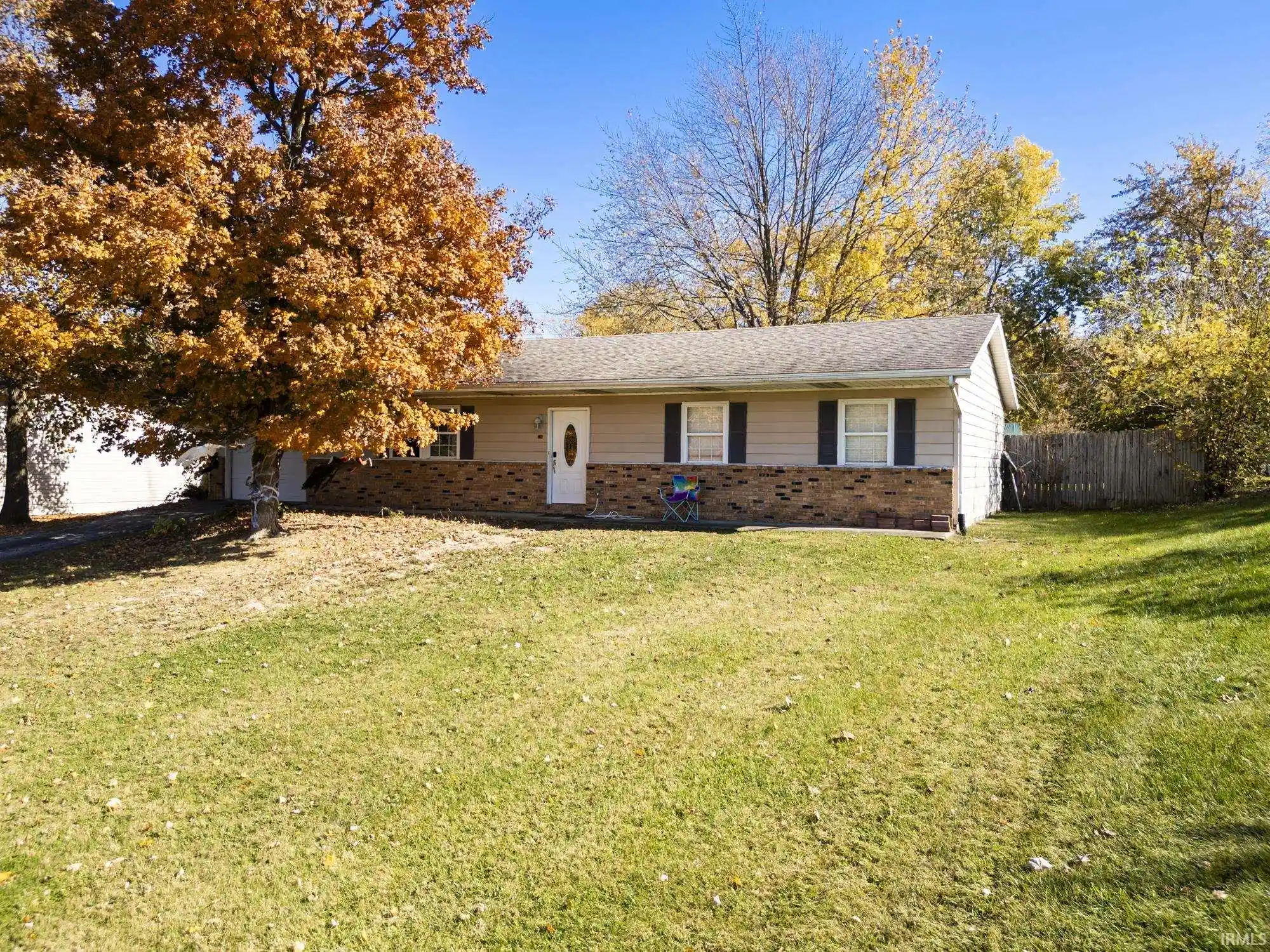 Manufactured home for sale at 230 Hillside Dr, Hartford City, IN 47348 | MLS# 202644188