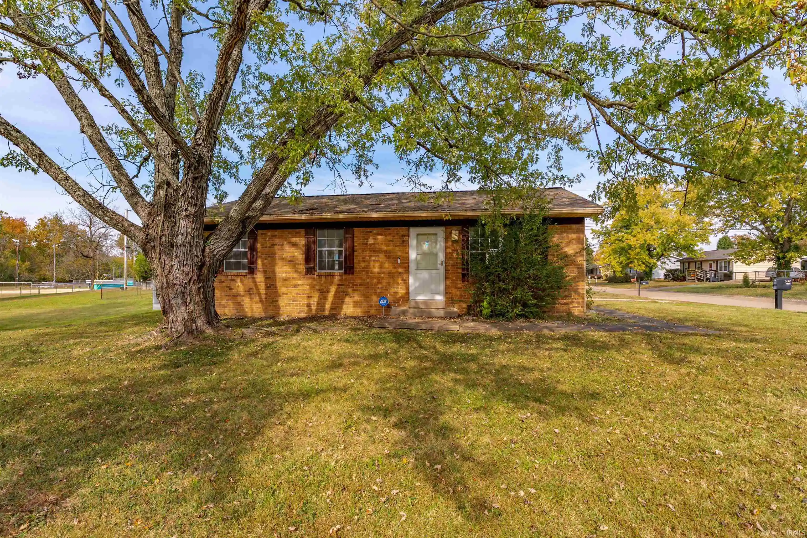 Photo 1 of Manufactured home for sale at 5600 N New York Ave, Evansville, IN 47711 | MLS# 202644445 | Listing updated on 2026-10-28