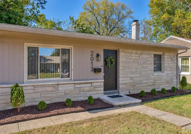Photo 1 of Manufactured home for sale at 2013 S Spring St, Evansville, IN 47714 | MLS# 202644603 | Listing updated on 2026-10-29