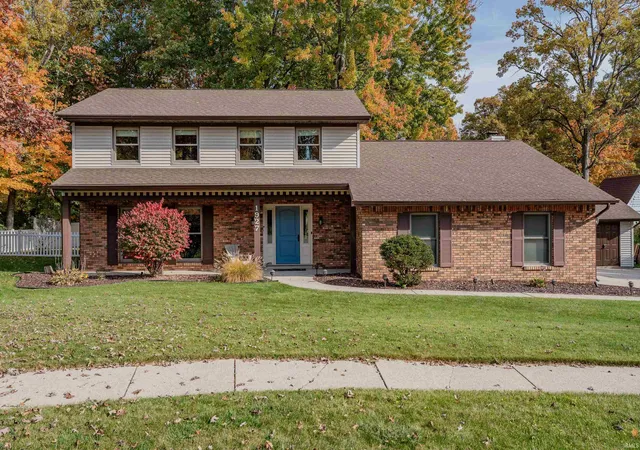Manufactured home for sale at 1927 Candlewick Ct, Fort Wayne, IN 46804 | MLS# 202644646